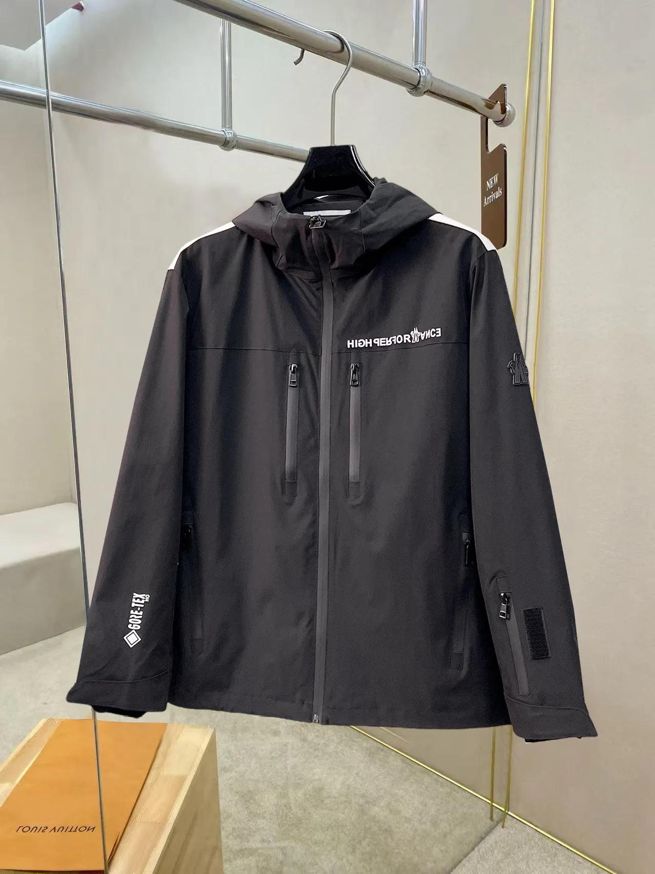 Same Style， ， 2026 New Arrival ， Original Premium Breathable ， ， ， Quality。 ， Sizes：M～3XL